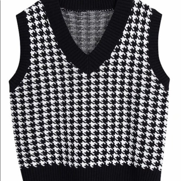 Streetwear Society Sweater Vest. - Picture 3 of 3